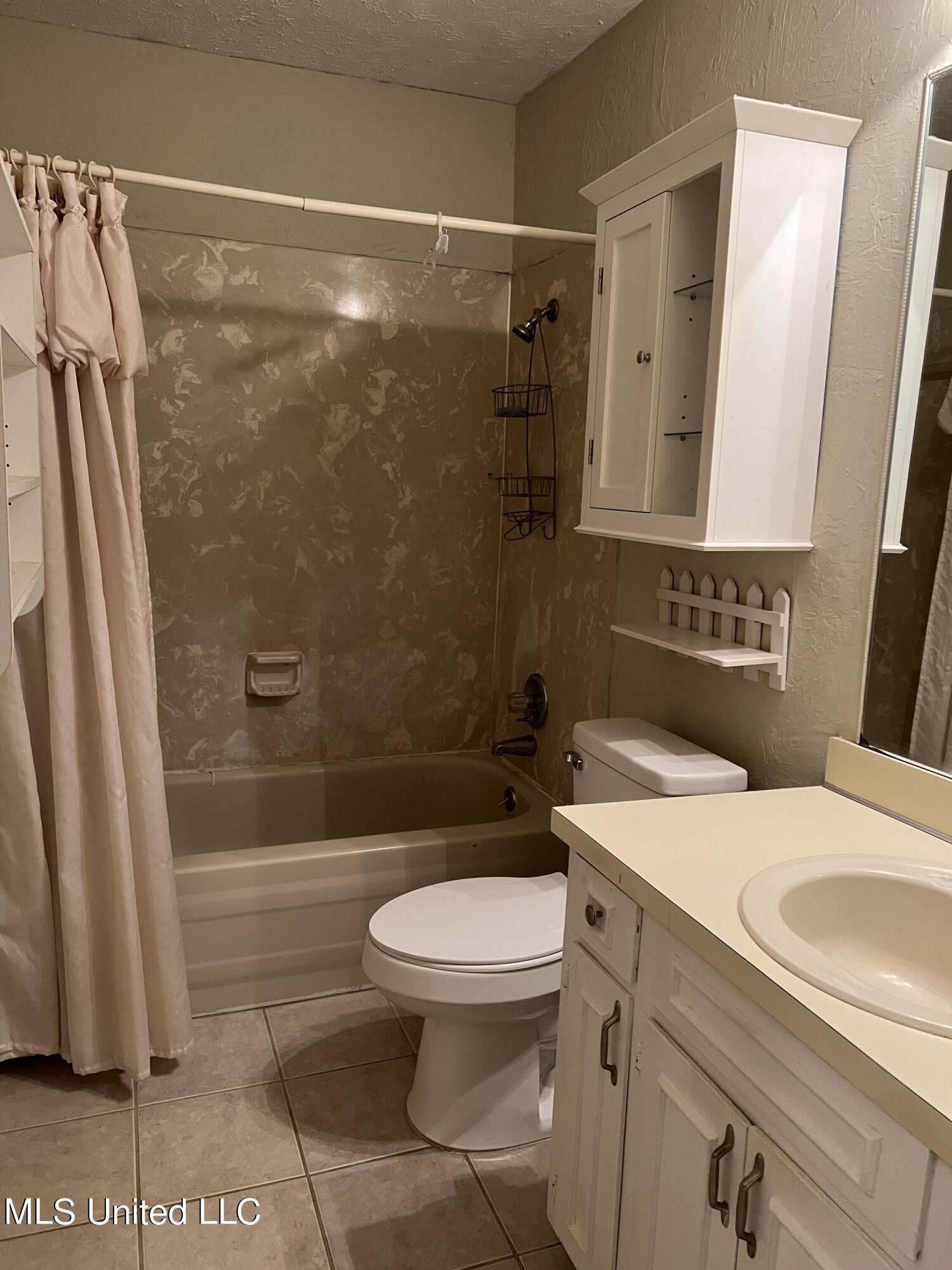 321 Longmeadow Court Ridgeland, MS 39157 - Photo 8 of 10 IMG_1879