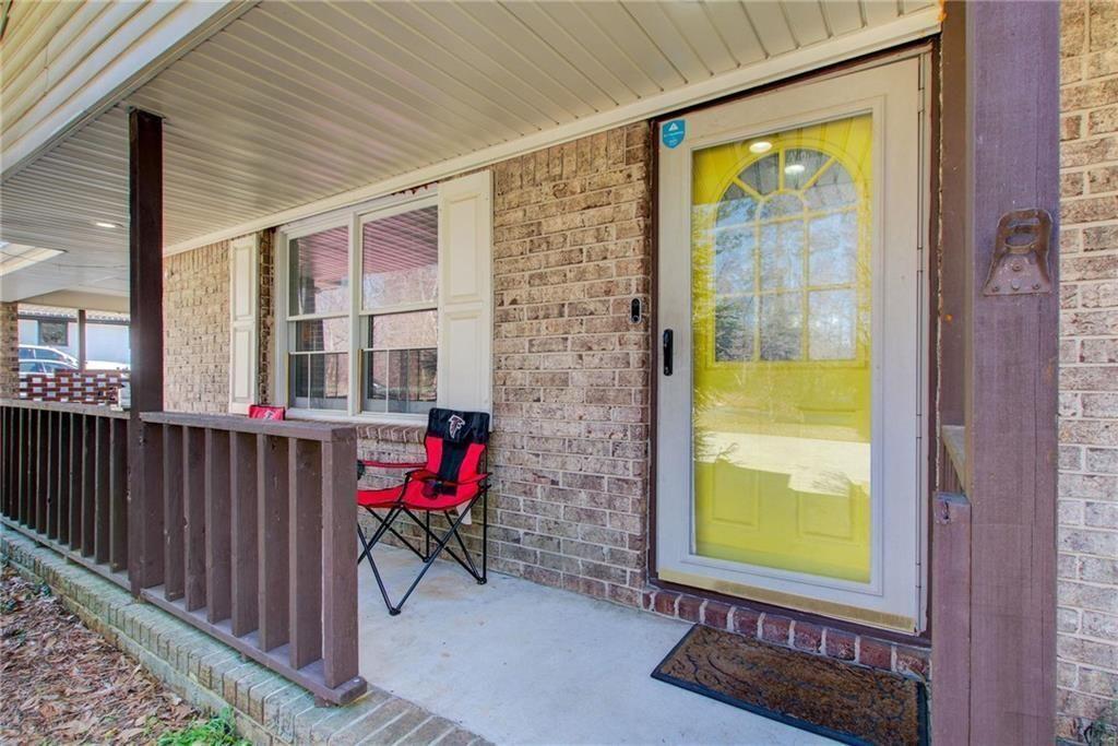 1405 Dillon Road Austell, GA 30168 - Photo 6 of 32