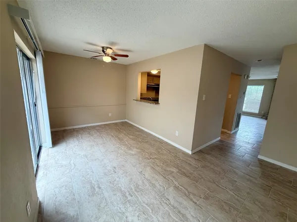 $1,895 | 5429 10th Street, Katy, TX 77493