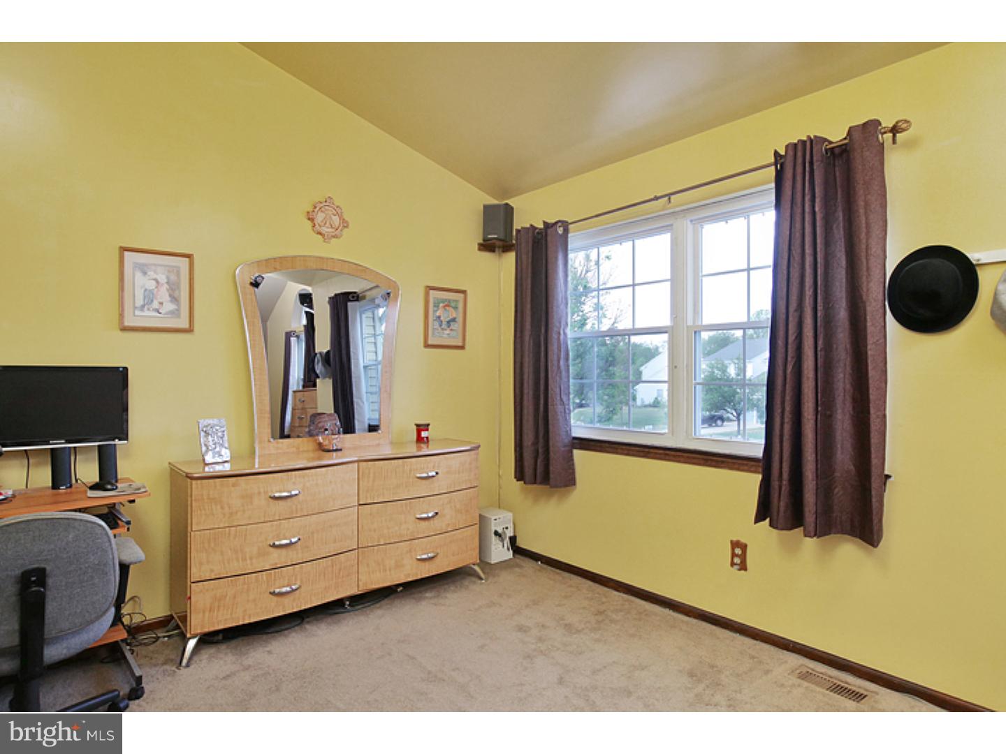 23 Mayapple Road Sicklerville, NJ 08081 - Photo 7 of 14 Gallery Image 7