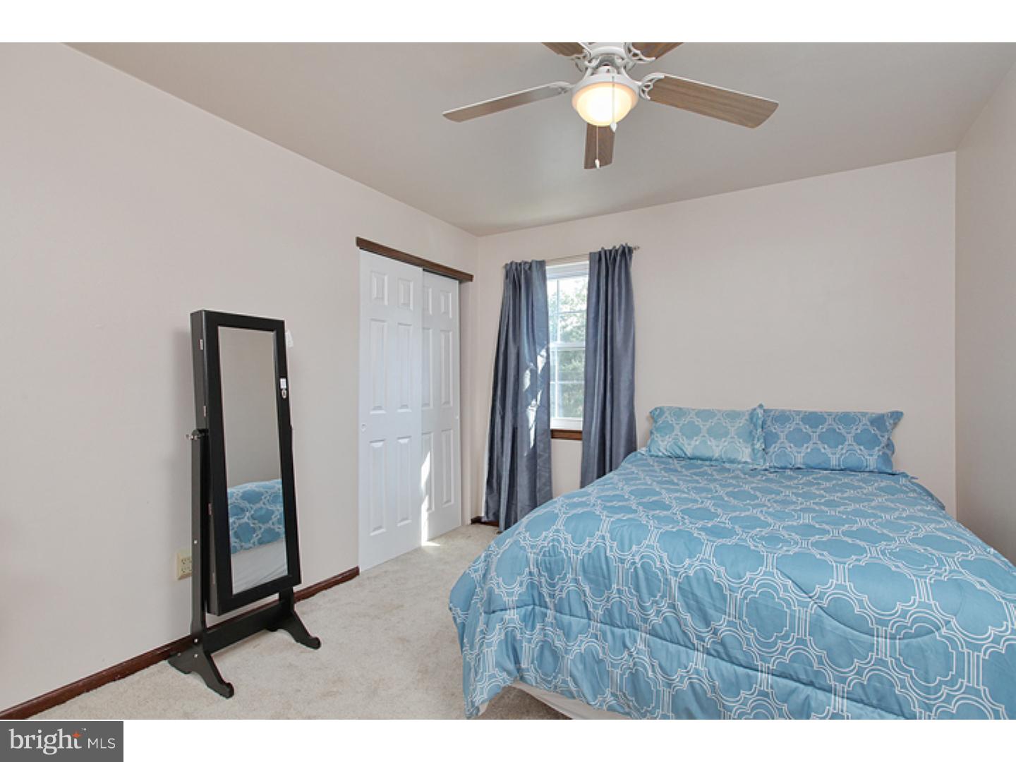 23 Mayapple Road Sicklerville, NJ 08081 - Photo 9 of 14 Gallery Image 9