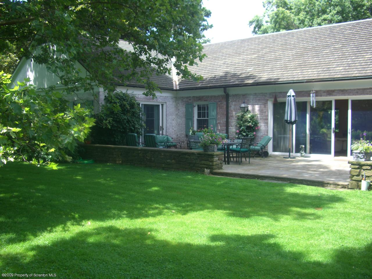 Abington Road Waverly, PA 18471 - Photo 7 of 8 Gallery Image 7
