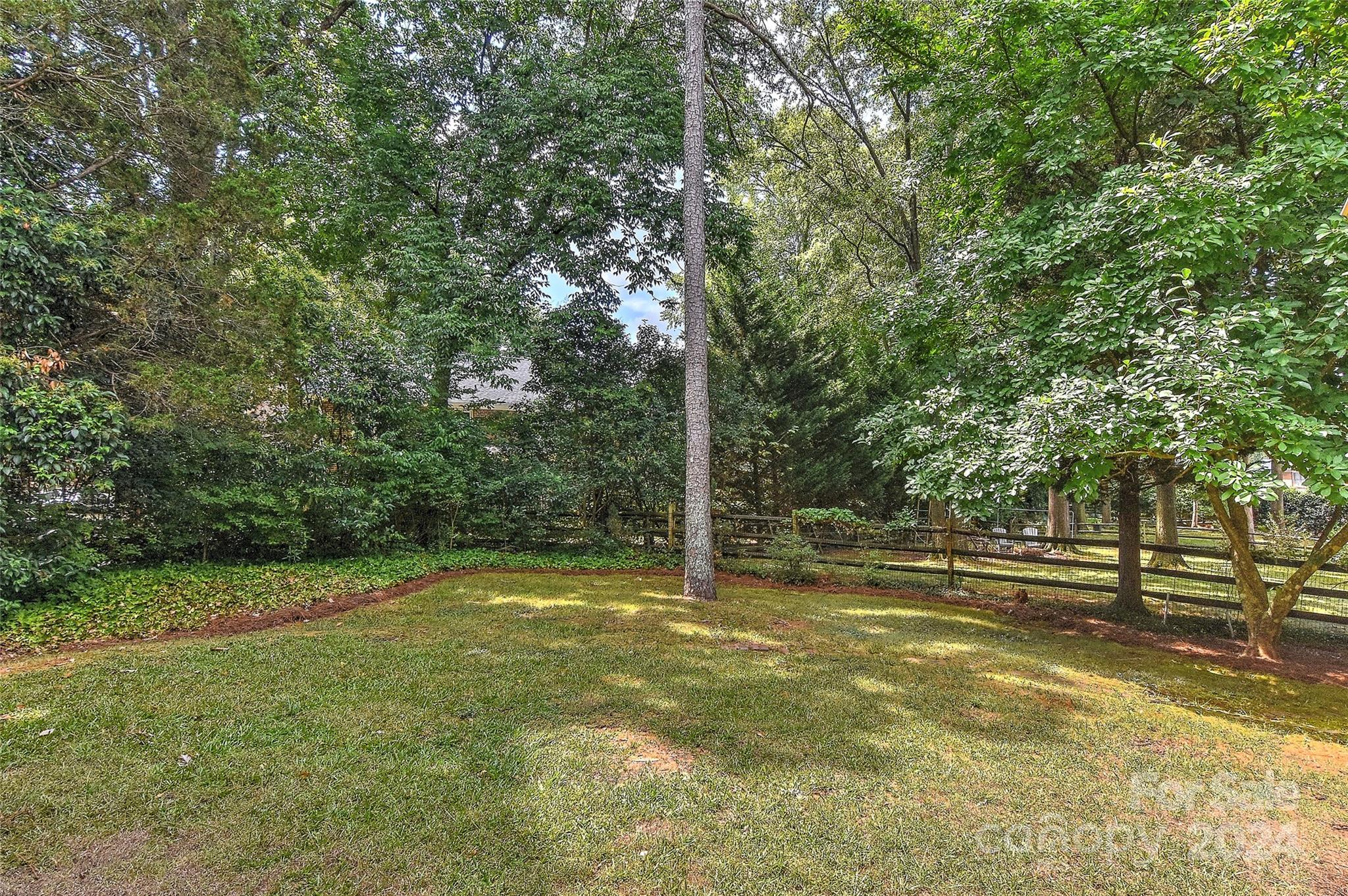 2400 Twilight Road Charlotte, NC 28210 - Photo 32 of 37 Gallery Image 32