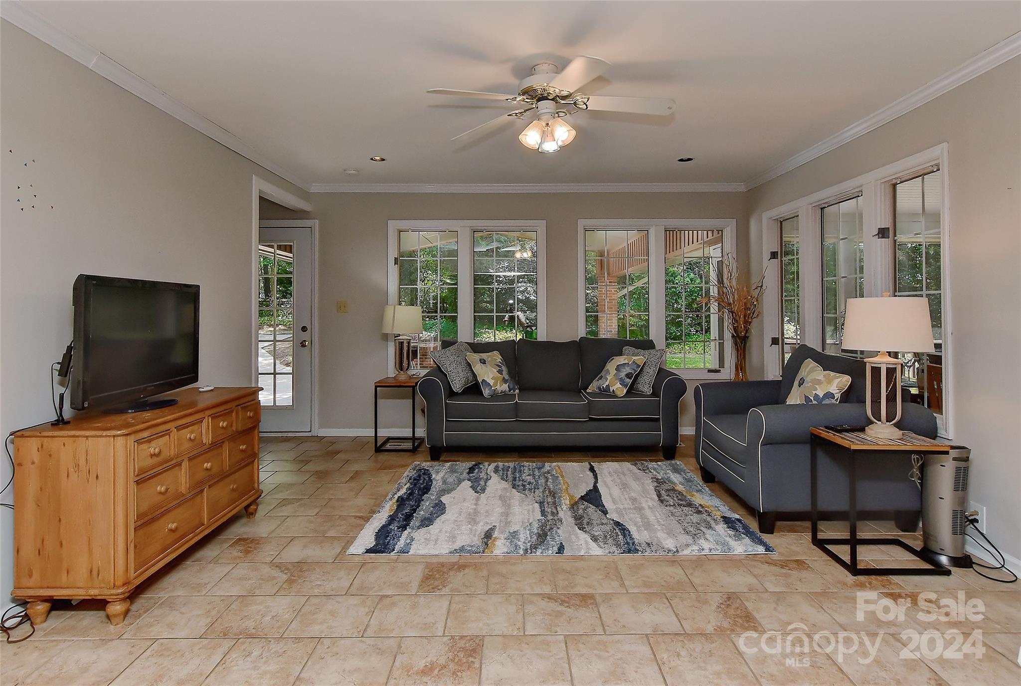2400 Twilight Road Charlotte, NC 28210 - Photo 10 of 37 Gallery Image 10