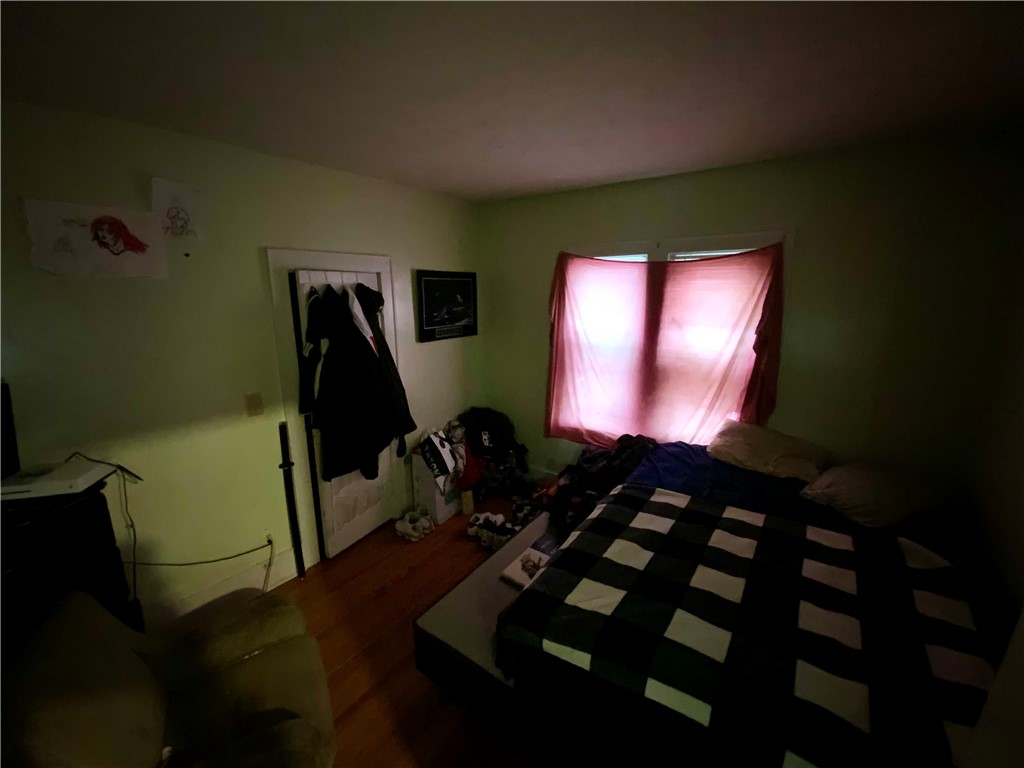 518 Augustine Street Rochester, NY 14613 - Photo 16 of 20 downstairs unit bedroom 1