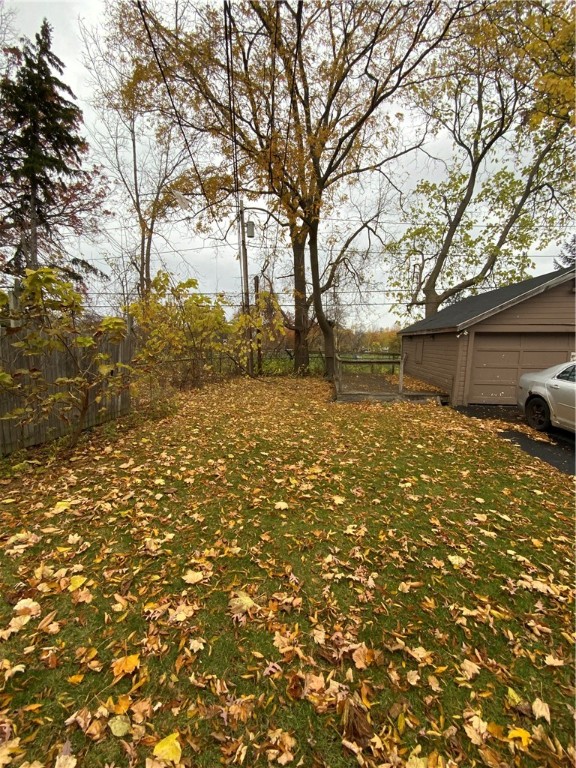 518 Augustine Street Rochester, NY 14613 - Photo 19 of 20 back yard
