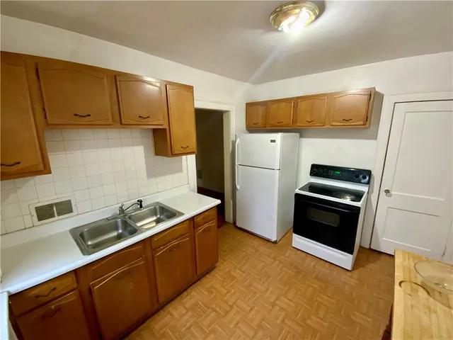 $139,900 | 518 Augustine Street, Rochester, NY 14613