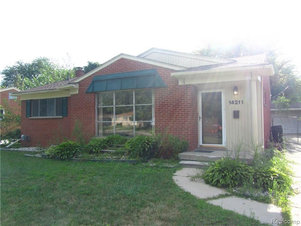 14211 Inkster Road Livonia, MI 48154 - Photo 3 of 24