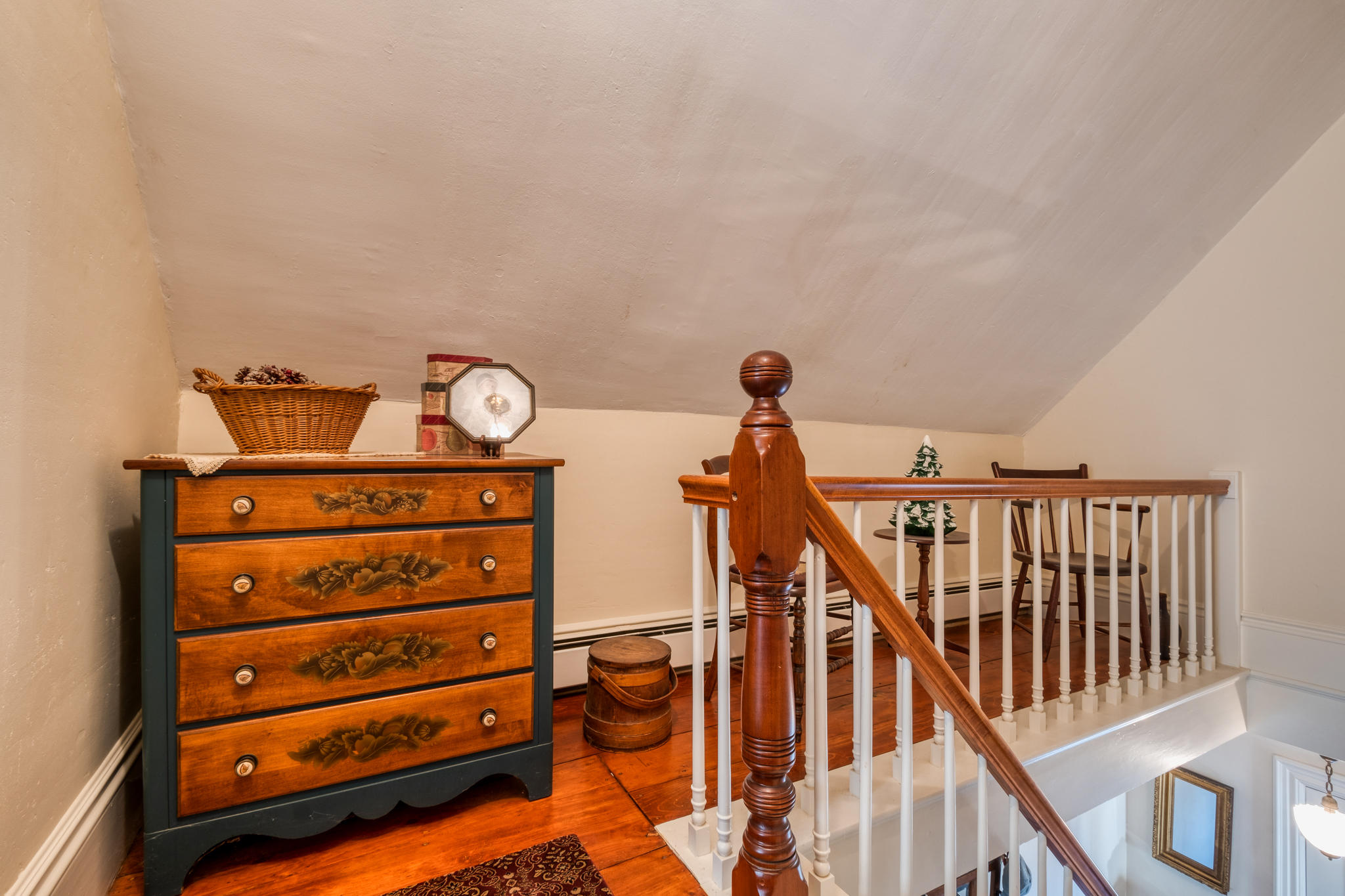 12 Old Austin Road Newcastle, ME 04553 - Photo 10 of 33 2nd Floor Landing