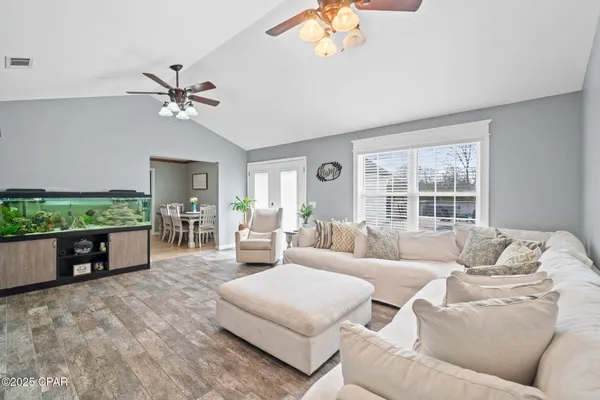 $674,900 | 1528 Hilltop Drive, Bonifay, FL 32425