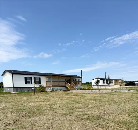 $450,000 | 325 Lytton Lane, Dale, TX 78616