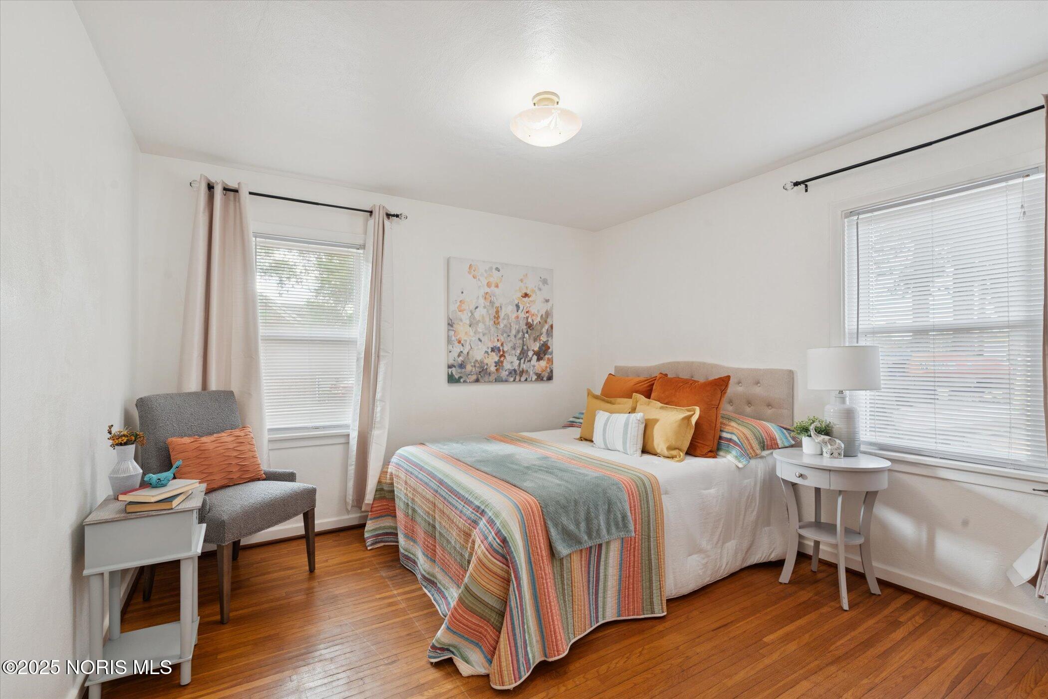 4528 Devonshire Road Toledo, OH 43614 - Photo 16 of 21 19-4528-Devonshire-Rd-WindowStill-Photog
