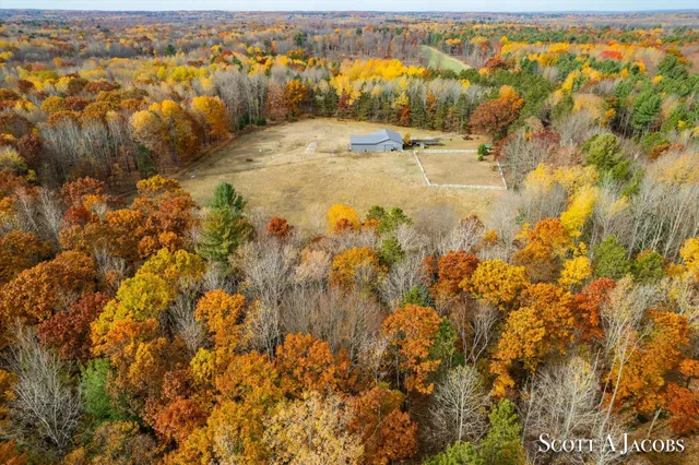$3,200,000 | 1125 Chaput Drive, Sears, MI 49679