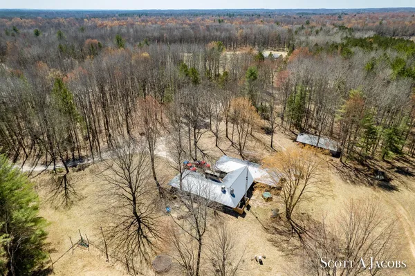 $3,200,000 | 1125 Chaput Drive, Sears, MI 49679