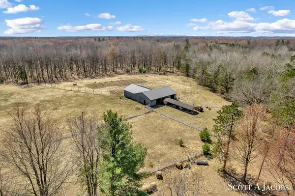 $3,200,000 | 1125 Chaput Drive, Sears, MI 49679