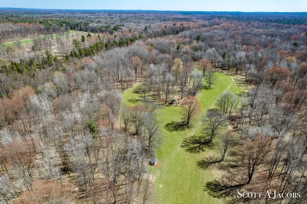 $3,200,000 | 1125 Chaput Drive, Sears, MI 49679