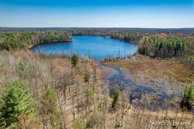 $3,200,000 | 1125 Chaput Drive, Sears, MI 49679