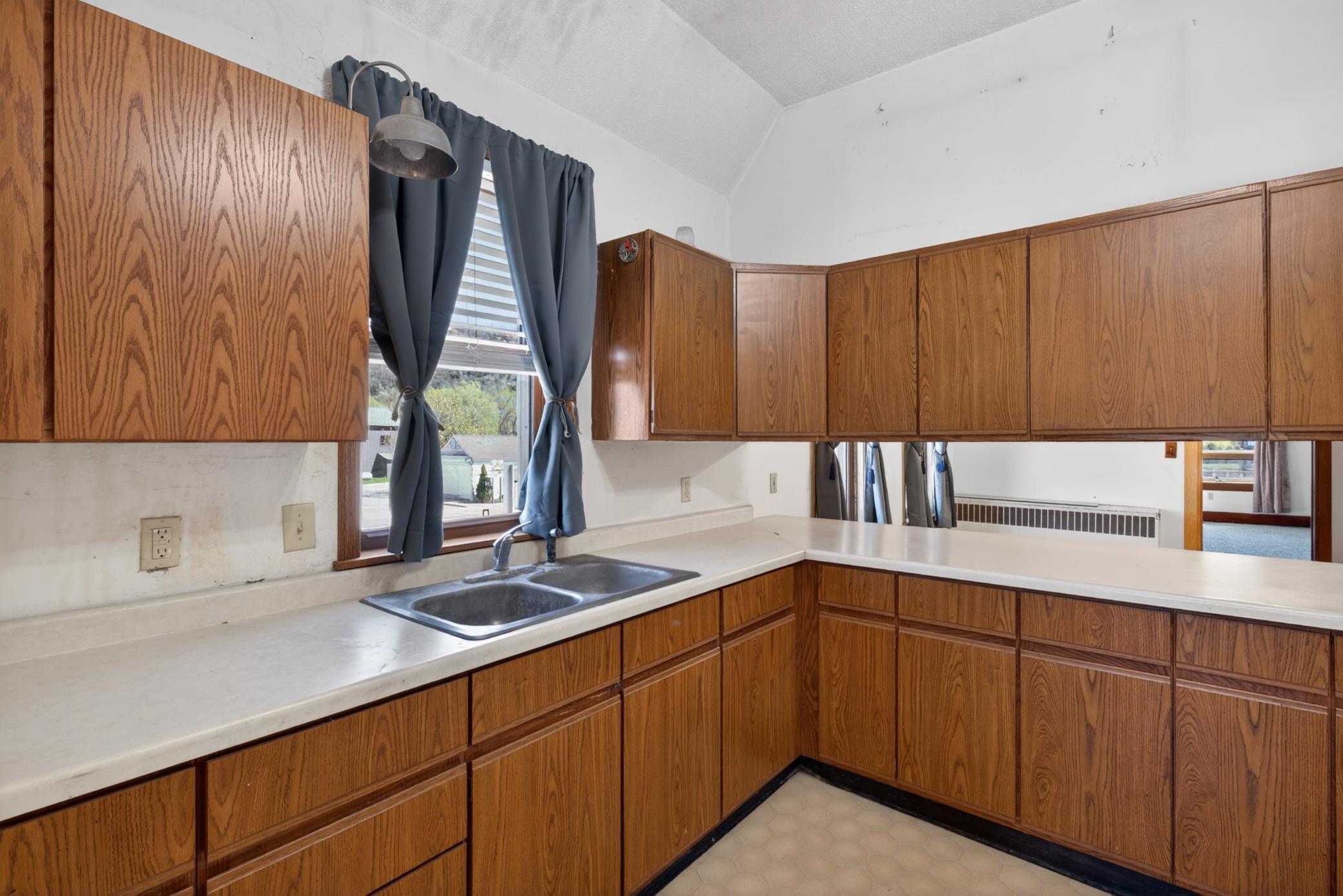S101 South Main Street Nelson, WI 54756 - Photo 6 of 51 Gallery Image 6
