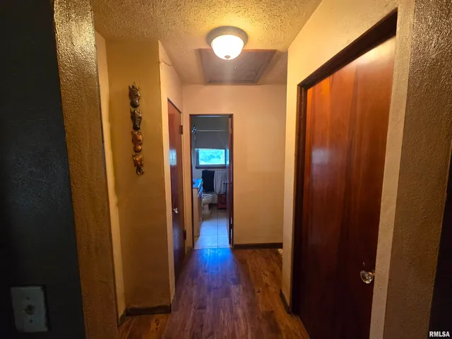 $135,000 | 13840 North Dove Lane, Bluford, IL 62814