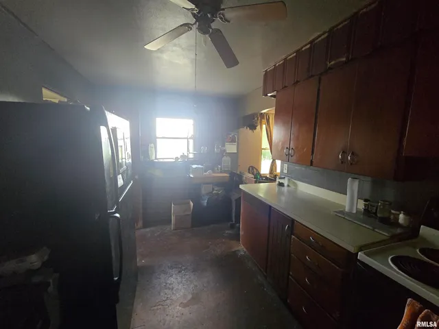 $135,000 | 13840 North Dove Lane, Bluford, IL 62814