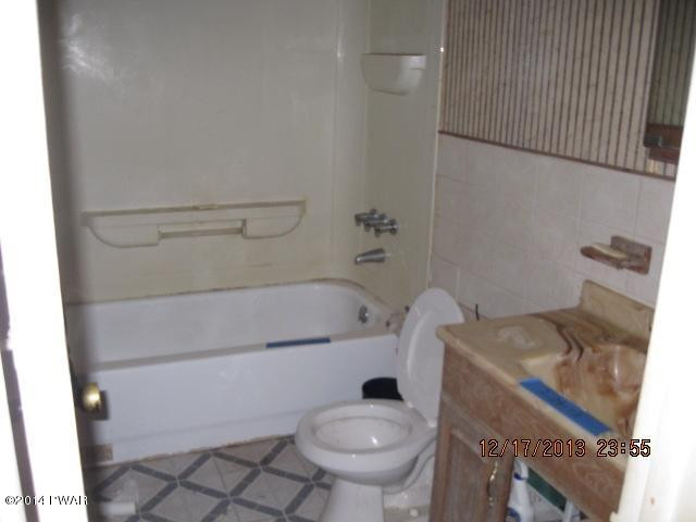 2519 Gold Key Road Milford, PA 18337 - Photo 14 of 26