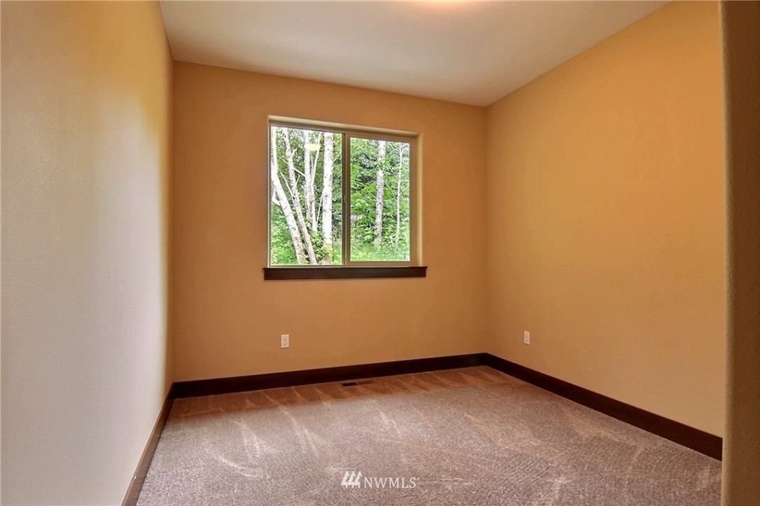 10620 Banner Road Southeast Olalla, WA 98359 - Photo 18 of 20 Gallery Image 18