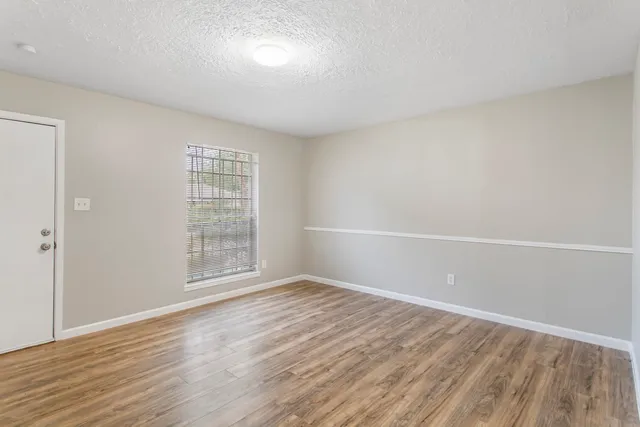 $1,899 | 6602 Indian Lake Drive, Houston, TX 77489