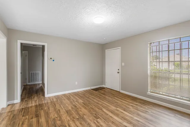 $1,899 | 6602 Indian Lake Drive, Houston, TX 77489