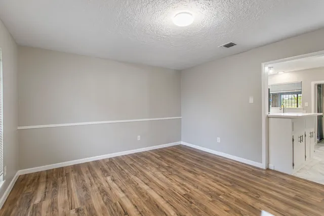 $1,899 | 6602 Indian Lake Drive, Houston, TX 77489