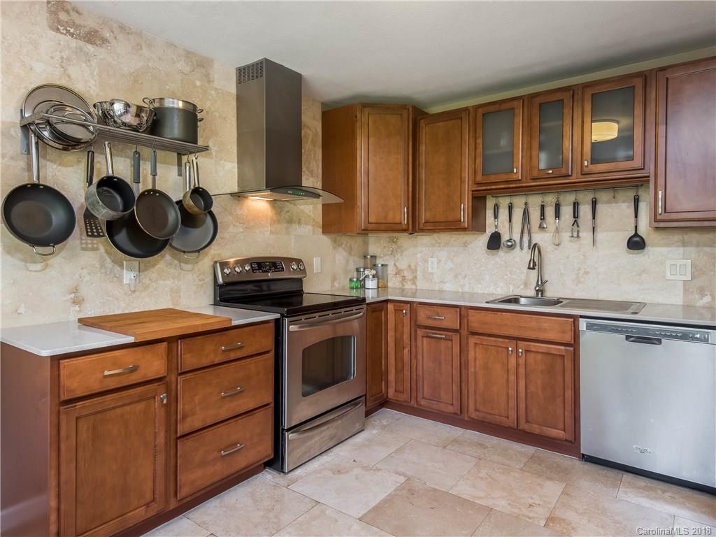 225 Balsam Road Hendersonville, NC 28792 - Photo 12 of 34 Gallery Image 12