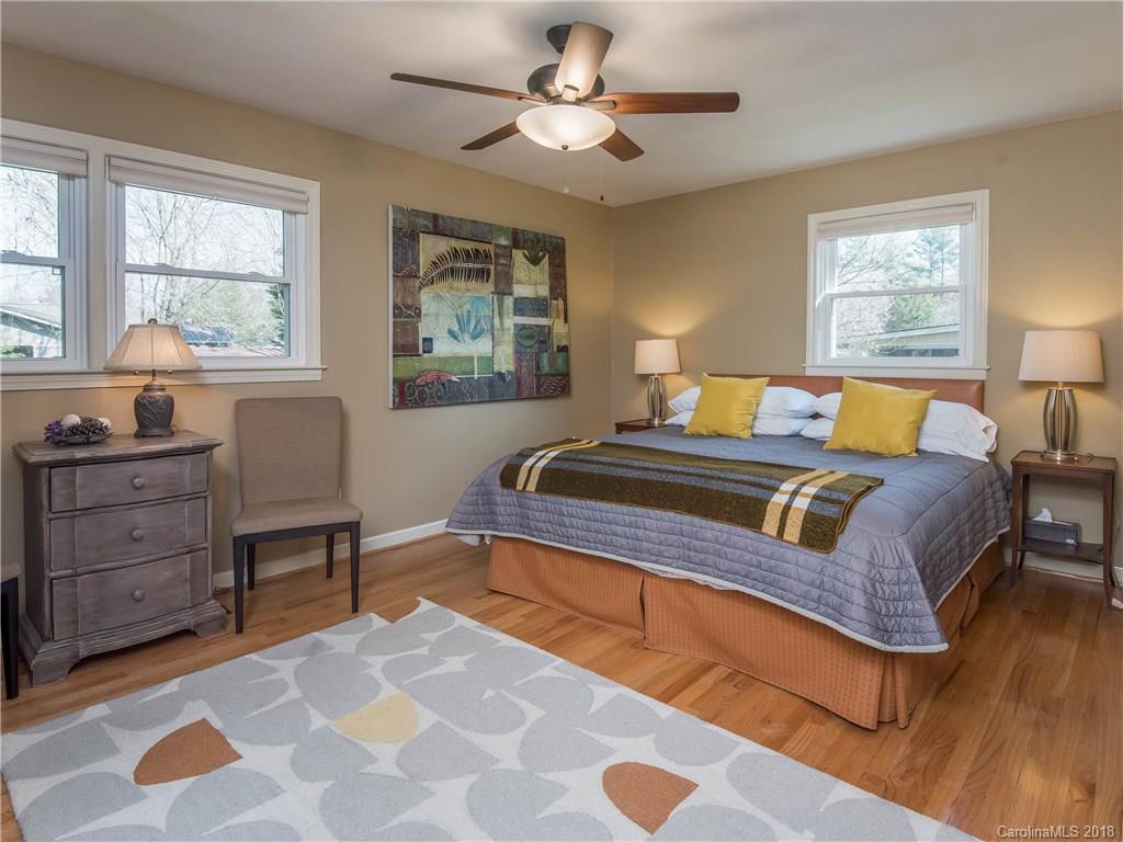 225 Balsam Road Hendersonville, NC 28792 - Photo 17 of 34 Gallery Image 17