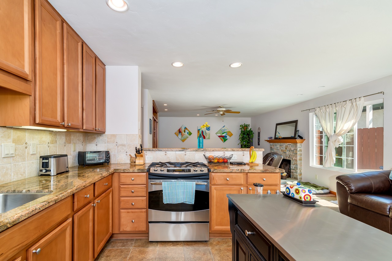 8782 Cordial Road El Cajon, CA 92021 - Photo 12 of 25 Gallery Image 12