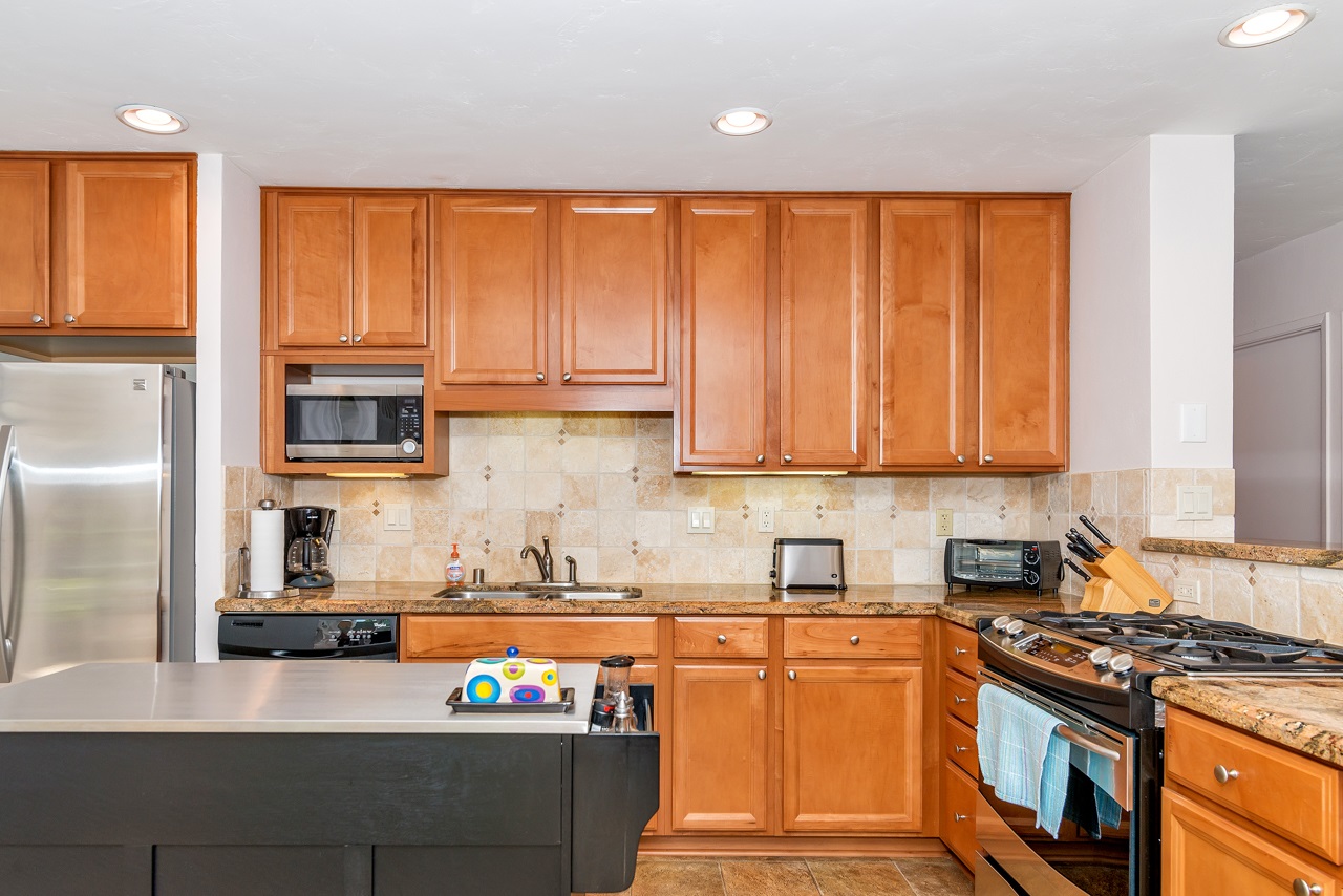 8782 Cordial Road El Cajon, CA 92021 - Photo 13 of 25 Gallery Image 13