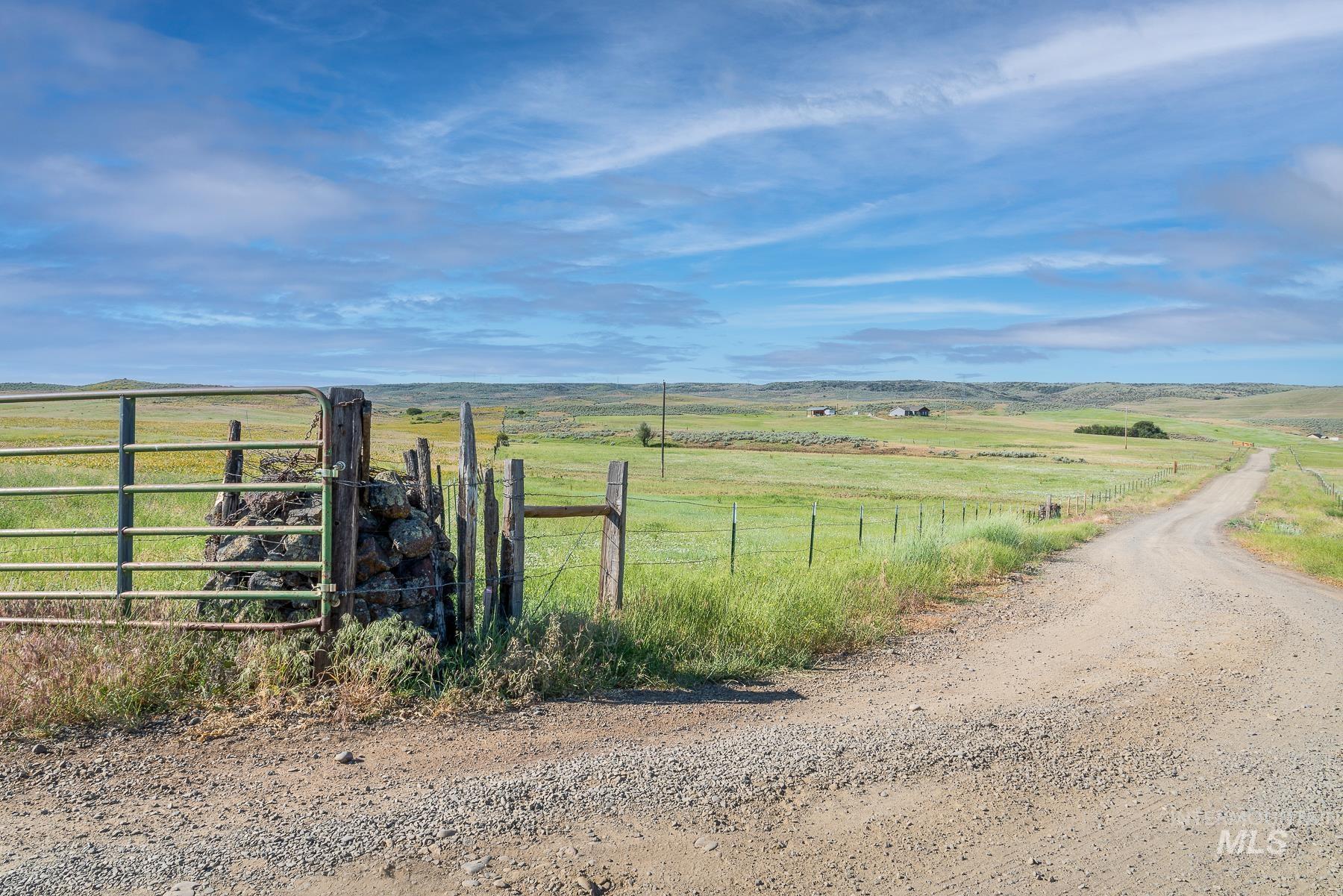 1854 Jacks Road Midvale, ID 83645 - Photo 8 of 16