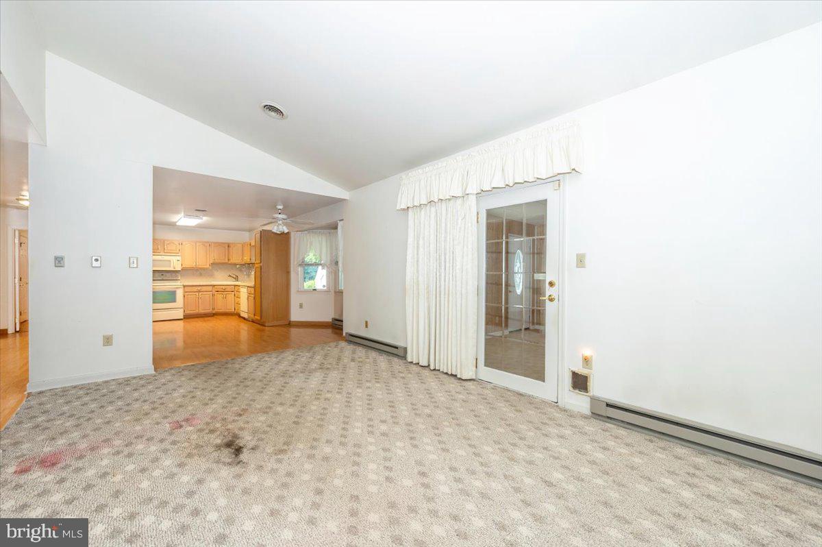 13751 Barnhart Road Clear Spring, MD 21722 - Photo 12 of 56 Gallery Image 12