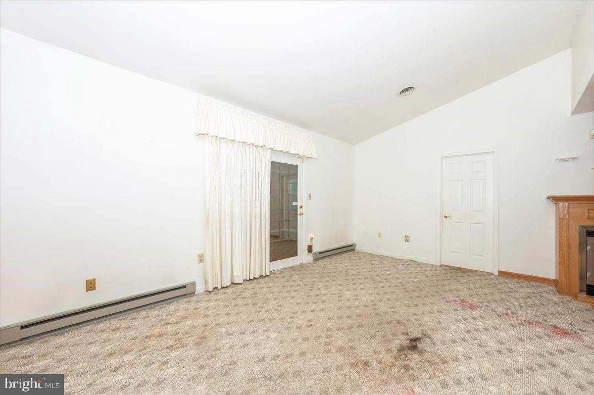 13751 Barnhart Road Clear Spring, MD 21722 - Photo 9 of 56 Gallery Image 9