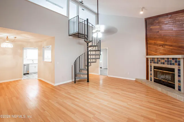 a view of a back yard of the house