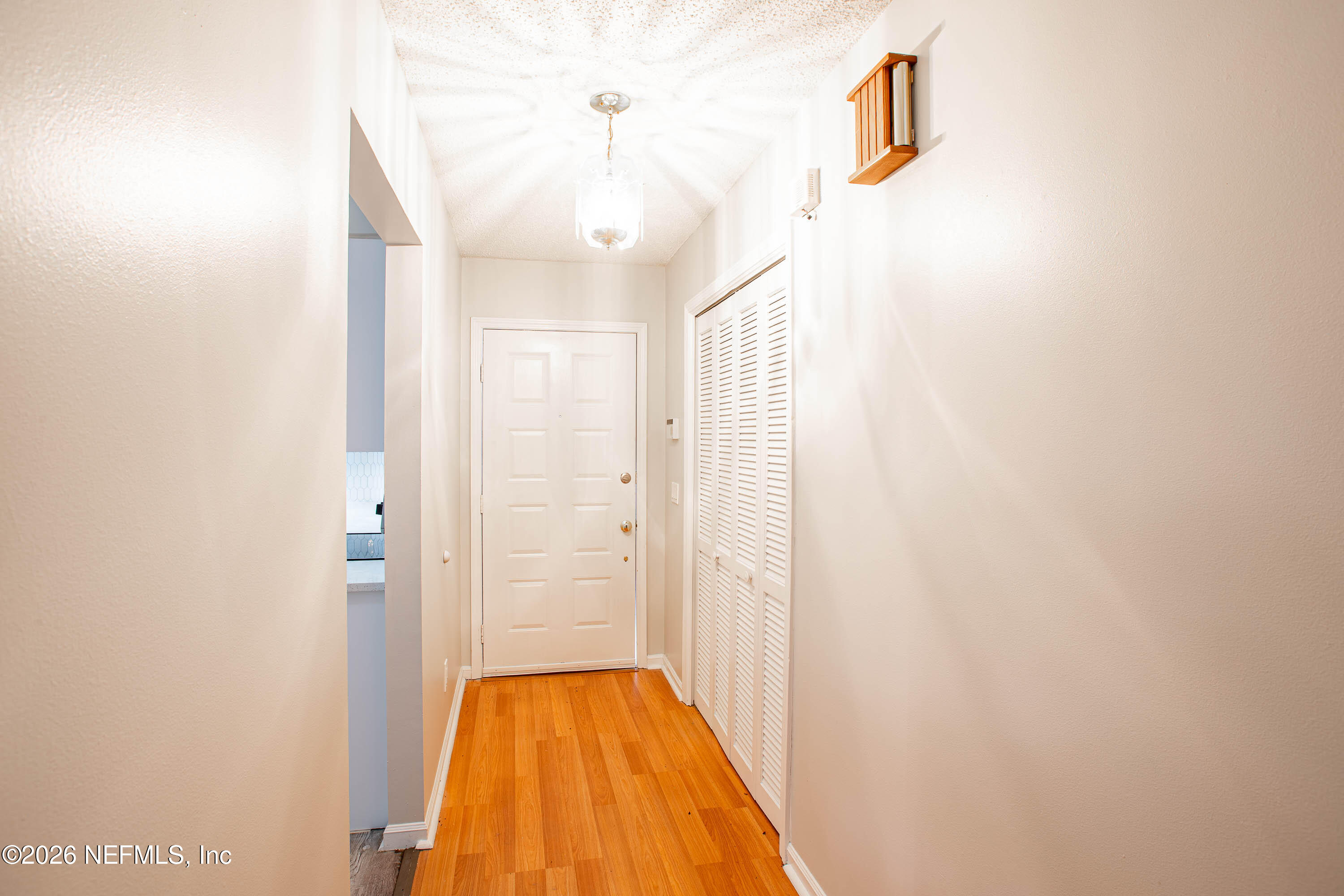 14863 Yellow Bluff Road Jacksonville, FL 32226 - Photo 9 of 48 a view of a hallway with a small space