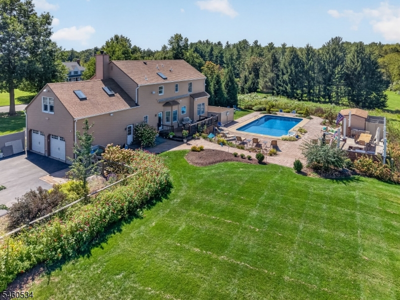 6 Pinewood Road Milford, NJ 08848 - Photo 2 of 48 Gallery Image 2