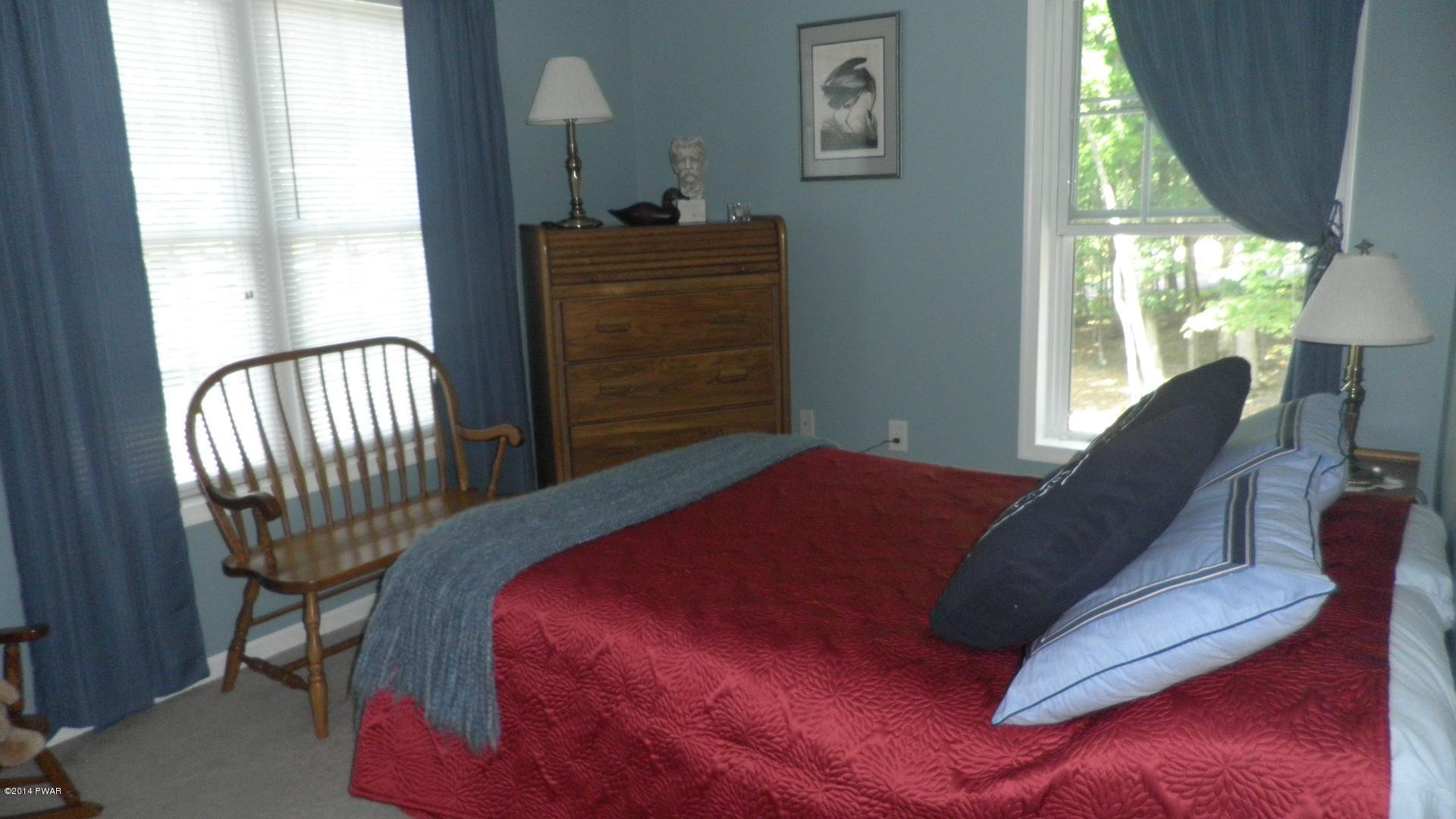 140 Stonehenge Road Milford, PA 18337 - Photo 14 of 33