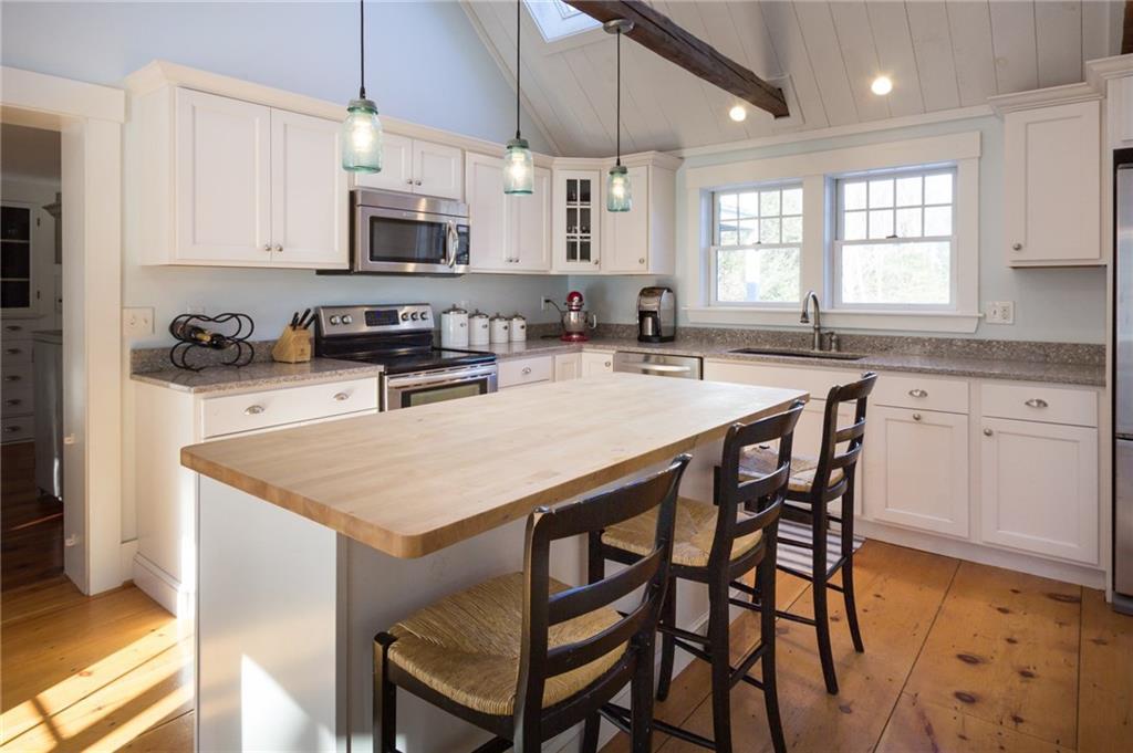 202 Ferry Road Saco, ME 04072 - Photo 6 of 21 Photo