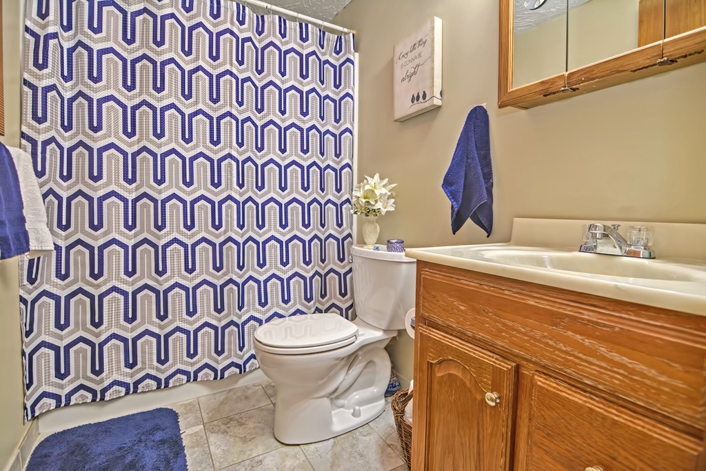 608 Boston Post Road East, Unit 1 Marlborough, MA 01752 - Photo 15 of 21 Gallery Image 15