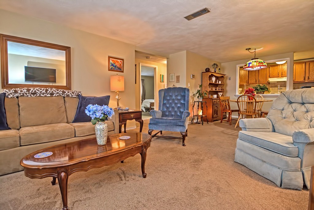 608 Boston Post Road East, Unit 1 Marlborough, MA 01752 - Photo 5 of 21 Gallery Image 5