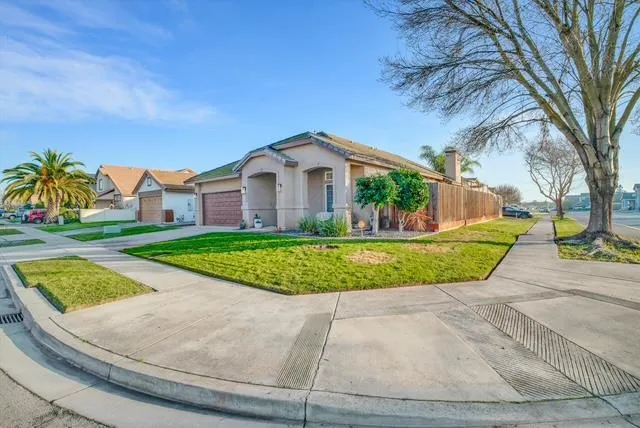 $549,000 | 2500 Novi Drive, Riverbank, CA 95367