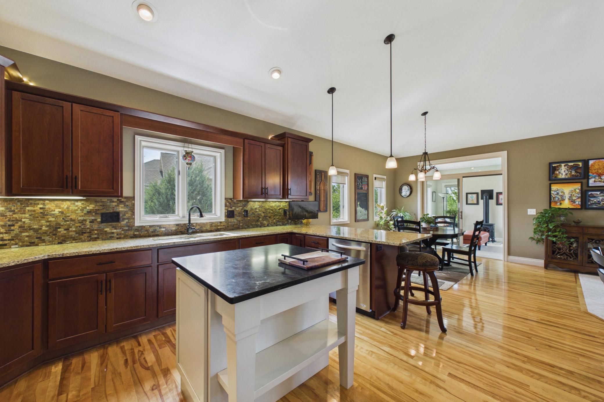 1545 Century Knoll Lane Northeast Rochester, MN 55906 - Photo 10 of 40