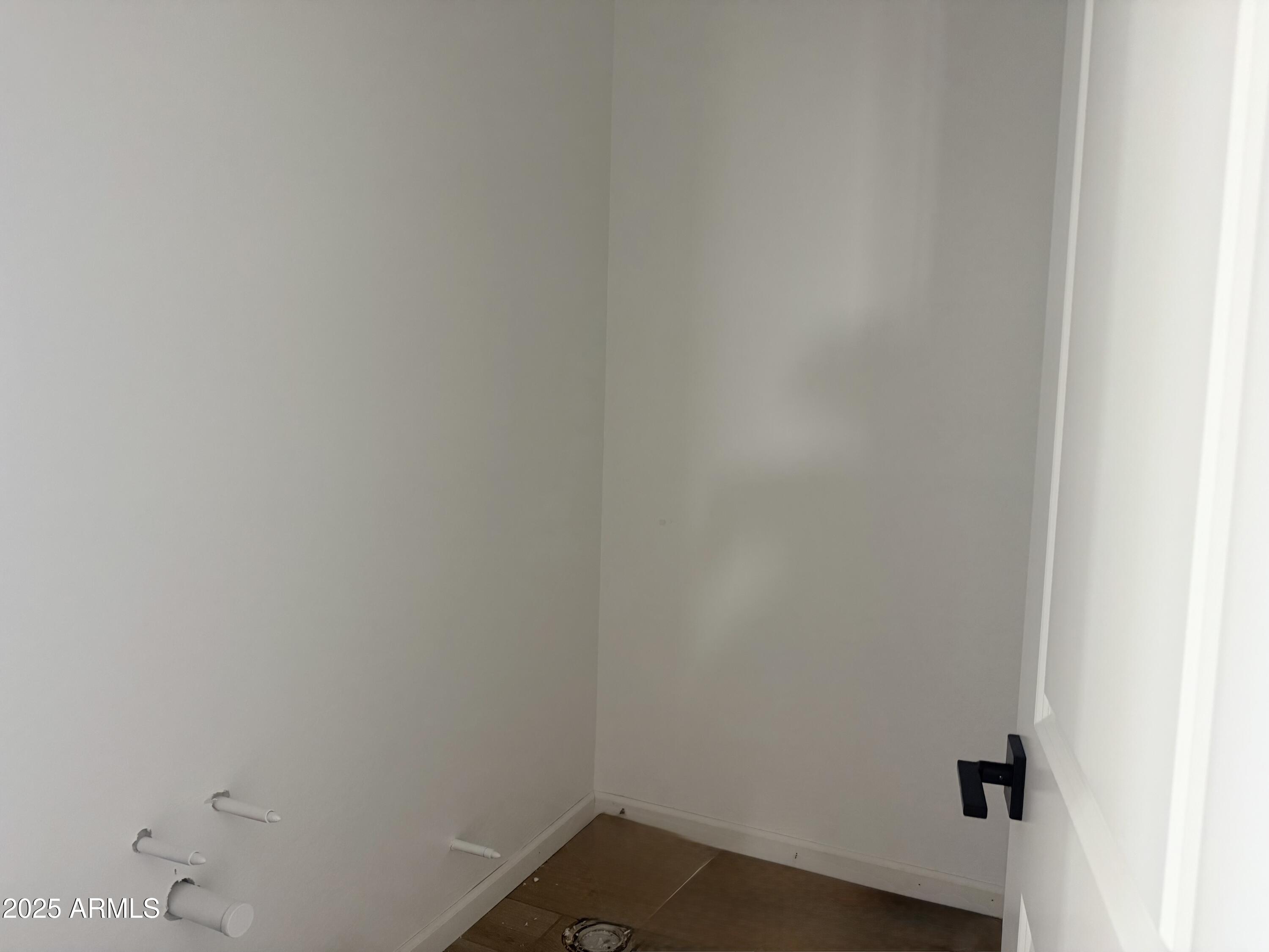 2655 Rustler Road San Tan Valley, AZ 85140 - Photo 25 of 47 a small space with a sink