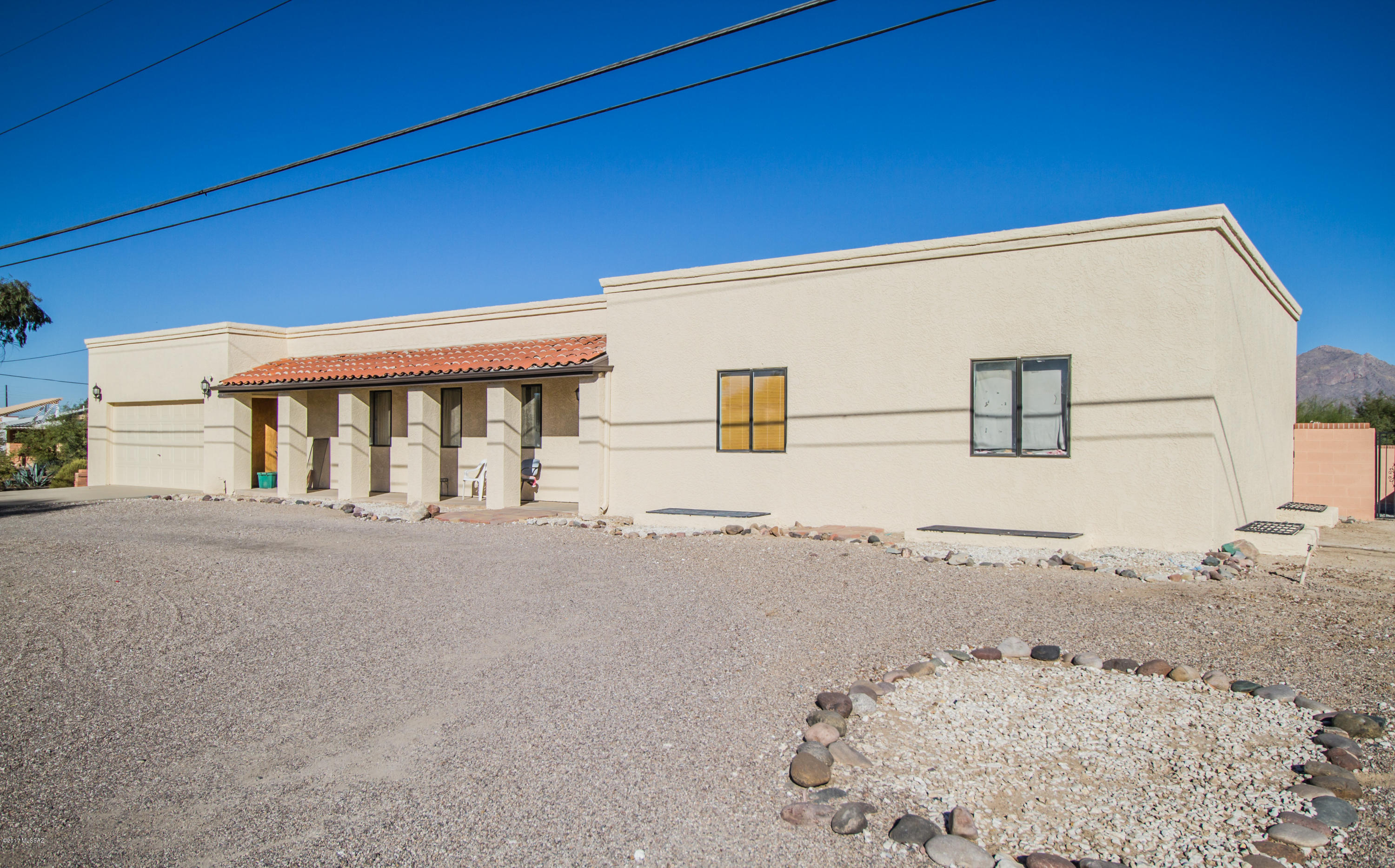 2707 East Allen Road Tucson, AZ 85716 - Photo 3 of 26 Front