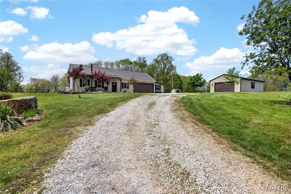 $550,000 | 16731 Baumann Lane, Warrenton, MO 63383