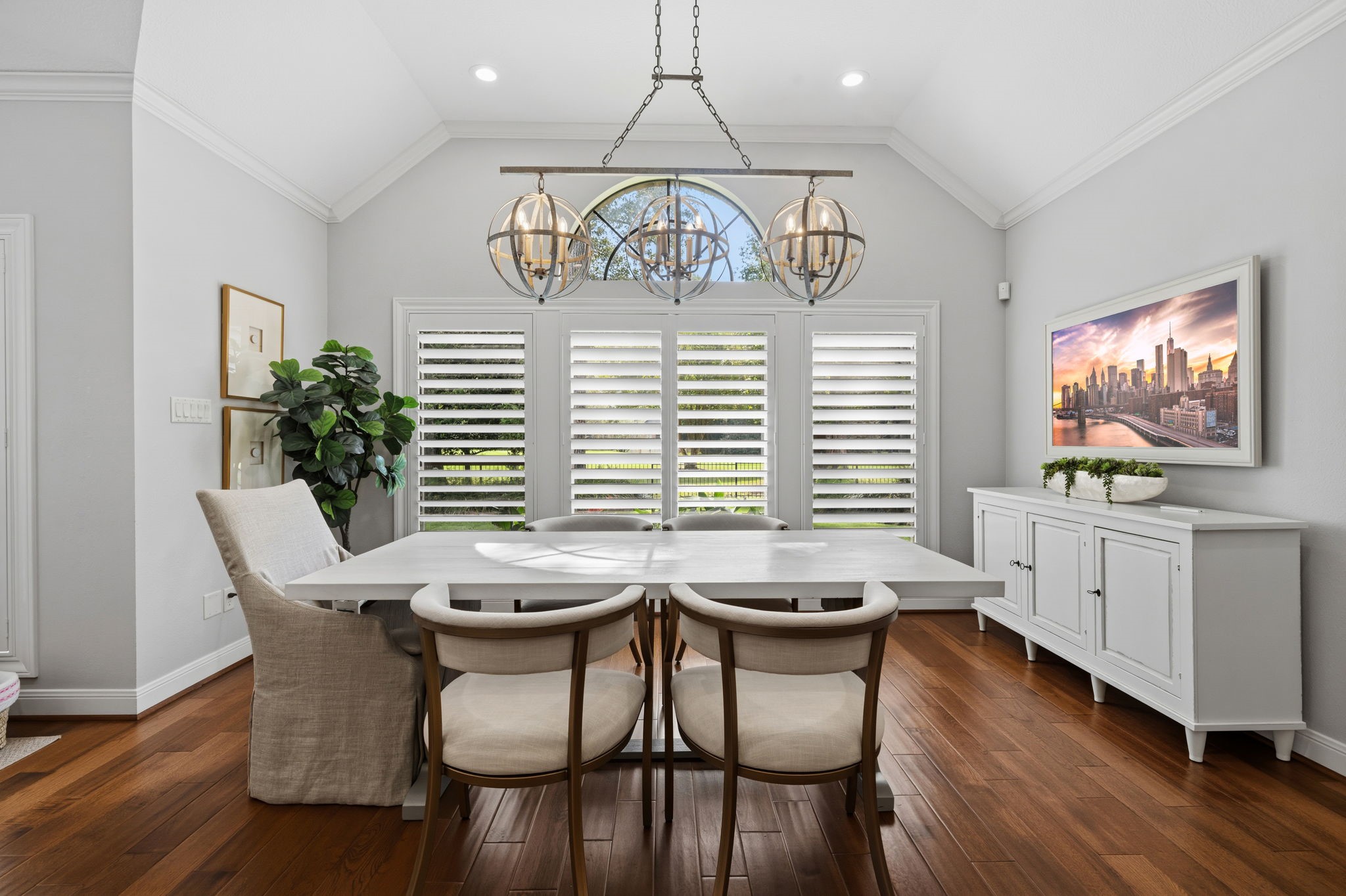 43 Firefall Court Spring, TX 77380 - Photo 12 of 48 Beautiful and bright breakfast room just off the kitchen with direct access to the patio and backyard.