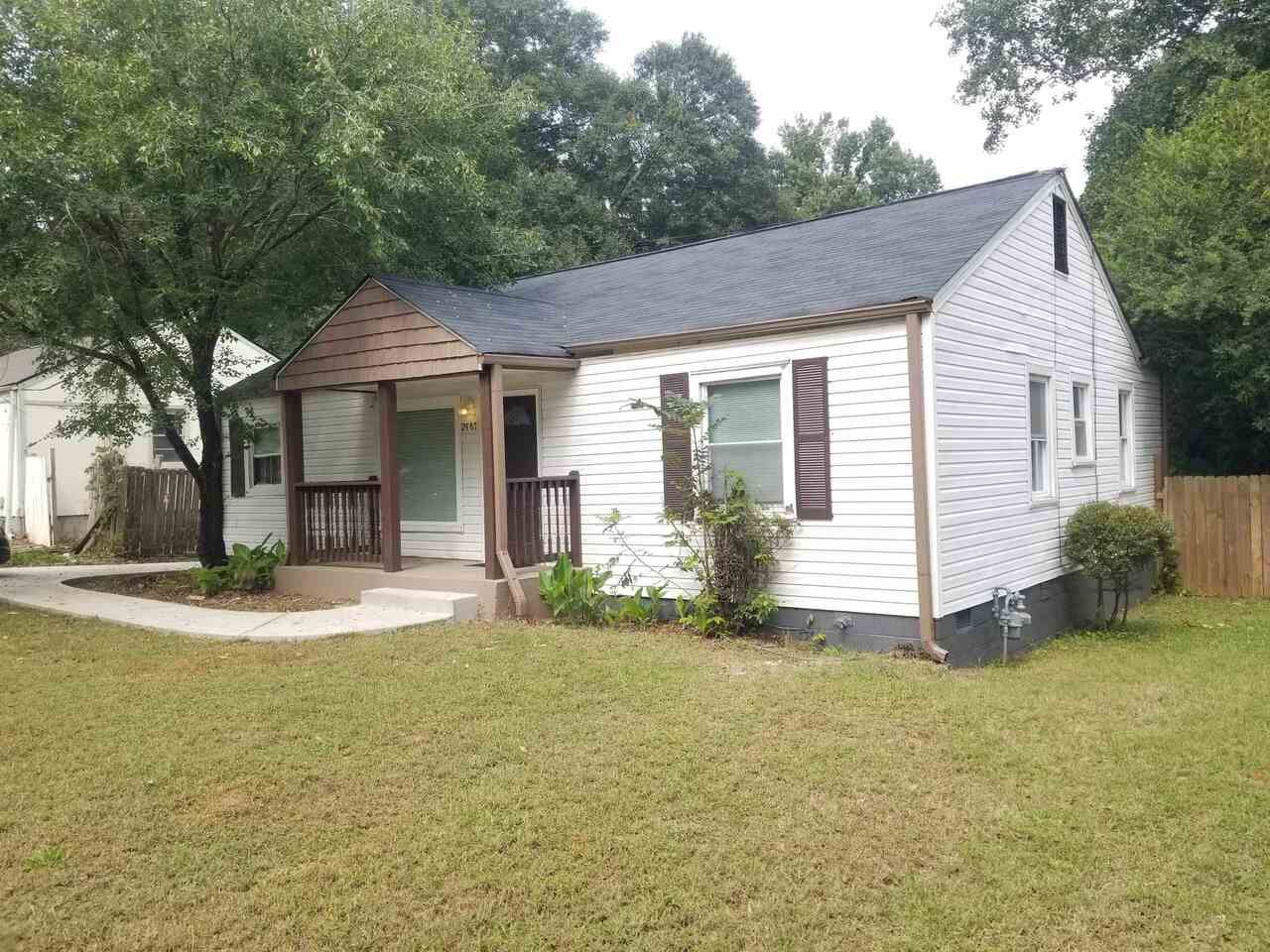 2467 Calvin Avenue East Point, GA 30344 - Photo 2 of 19